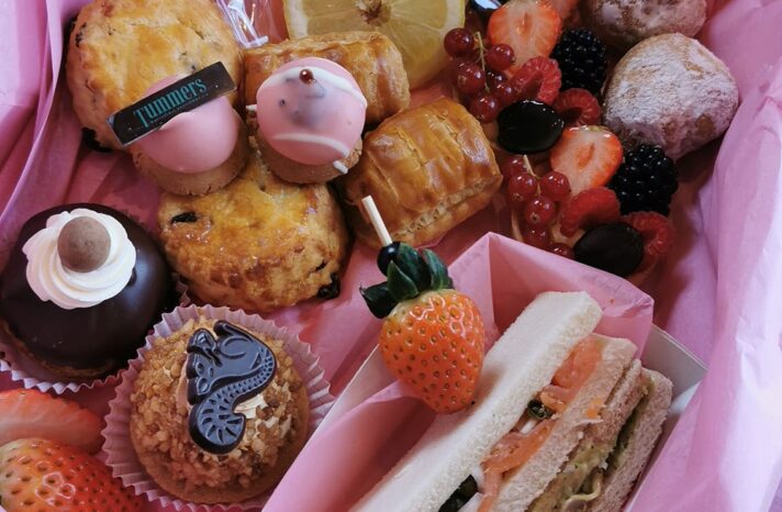 theehuis-x-tummers-tea-box